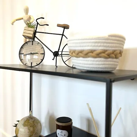 アパート La Porte De L'europe - Apercu - Parking *