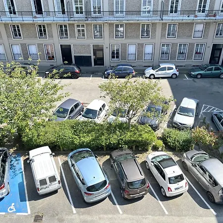 La Porte De L'europe - Apercu - Parking アパート